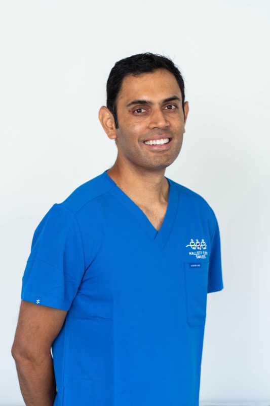 Dr Sundeep Suaan